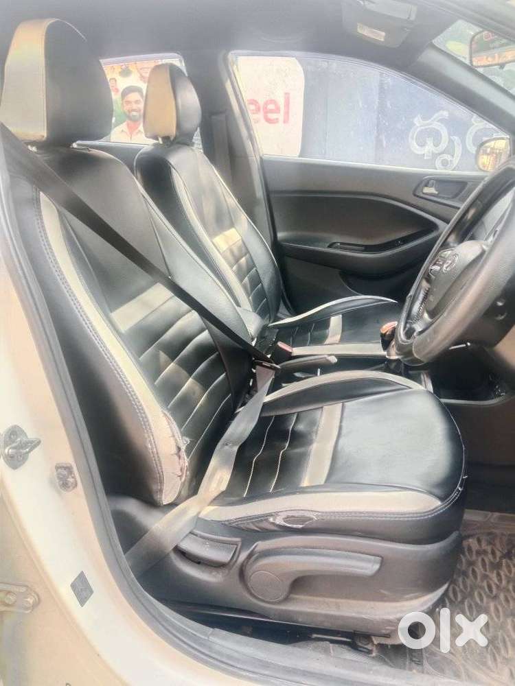 Hyundai Elite I20 [2014-2018] 1.4 Asta Crdi Dual Tone, 2015, Diesel