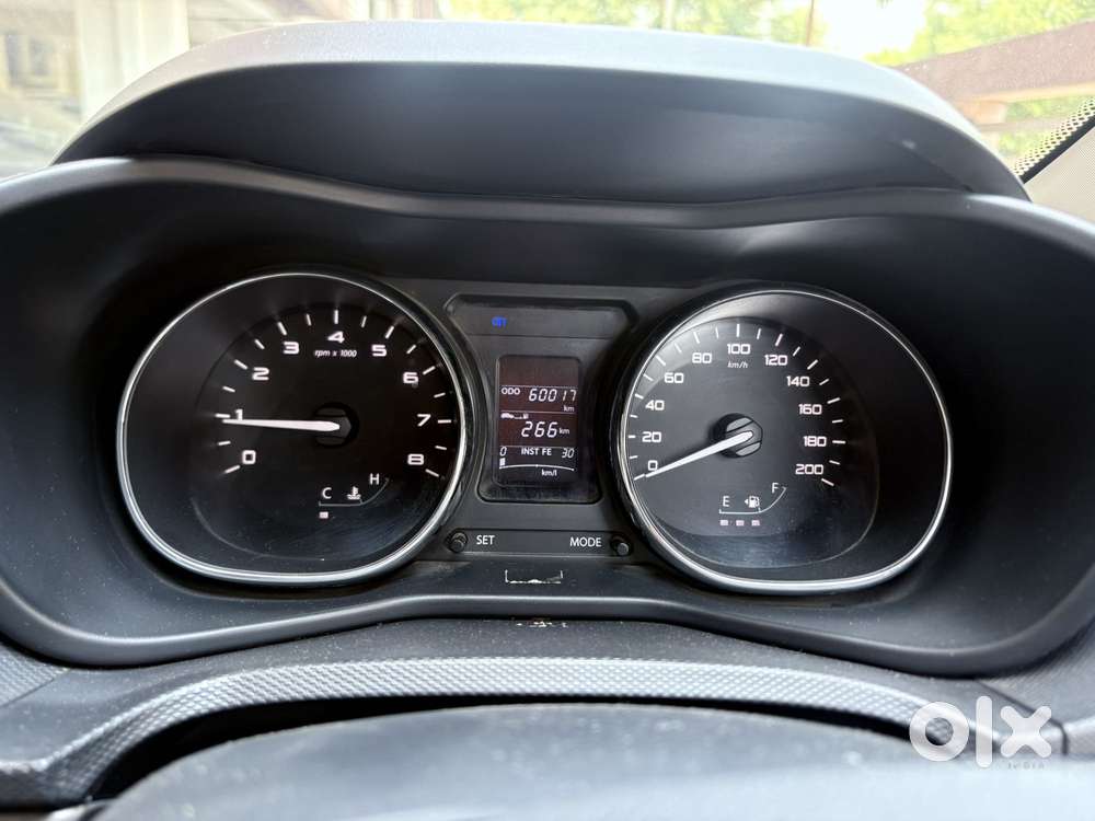 Tata Nexon 1.5 Revotorq Xz Plus (o), 2018, Petrol