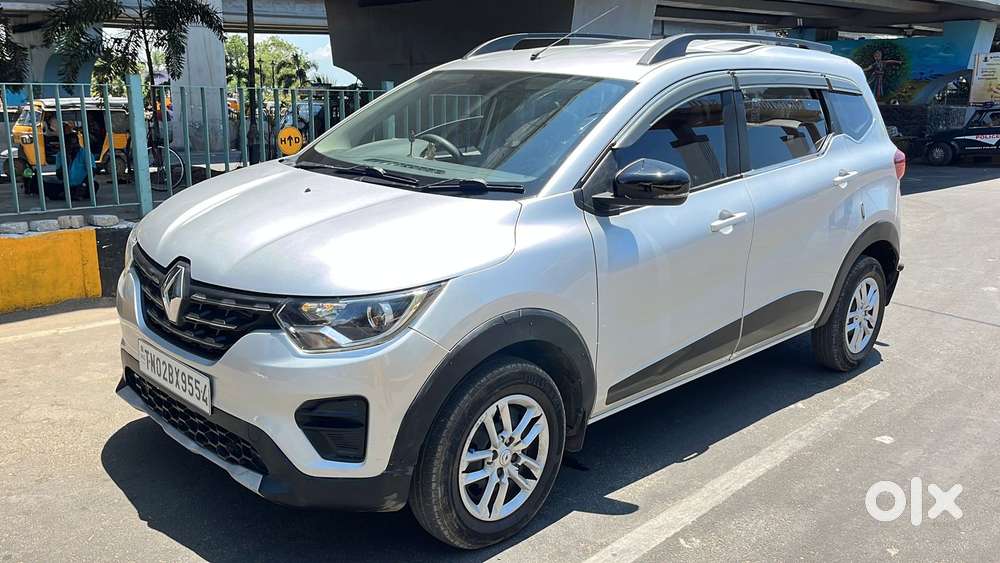 Renault Triber Rxt, 2023, Petrol