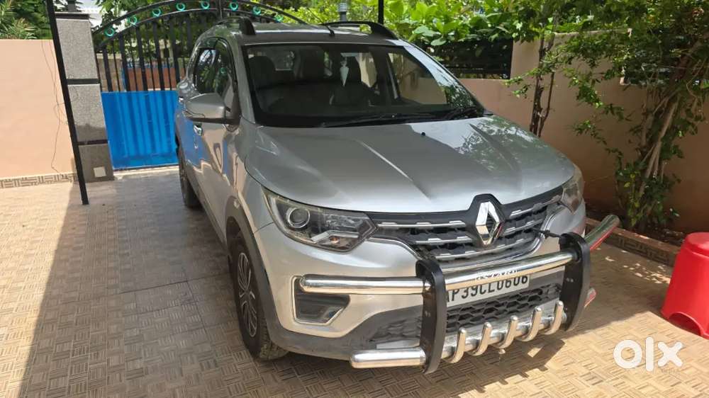 2019 Renault Triber 1.0 Rxz 51000kml Showroom Service