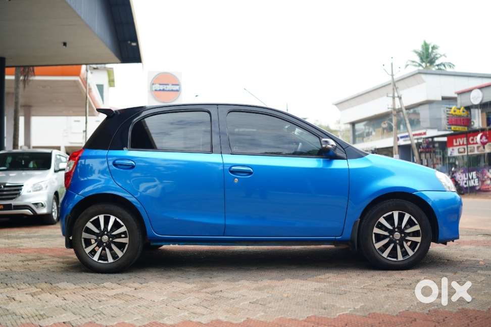 Toyota Etios Liva, 2016, Petrol