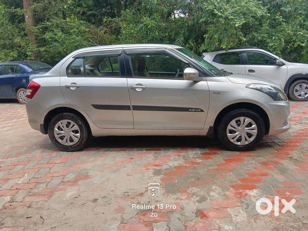 Maruti Suzuki Swift Dzire 1.2 Vxi Bsiv, 2015, Petrol