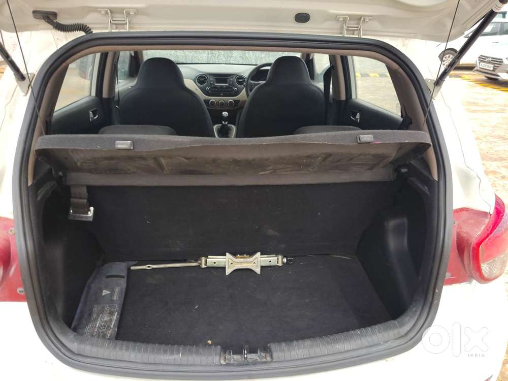 Hyundai Grand I10 1.2 Kappa Sportz, 2015, Petrol