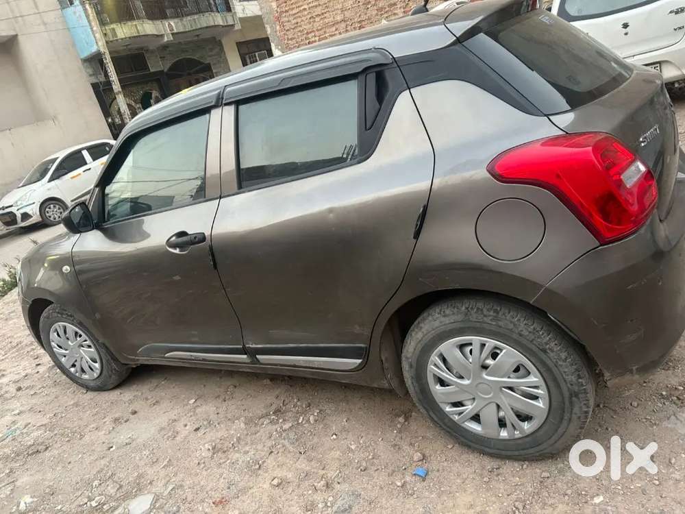 Maruti Suzuki Swift 2022 Cng & Hybrids 94000 Km Driven