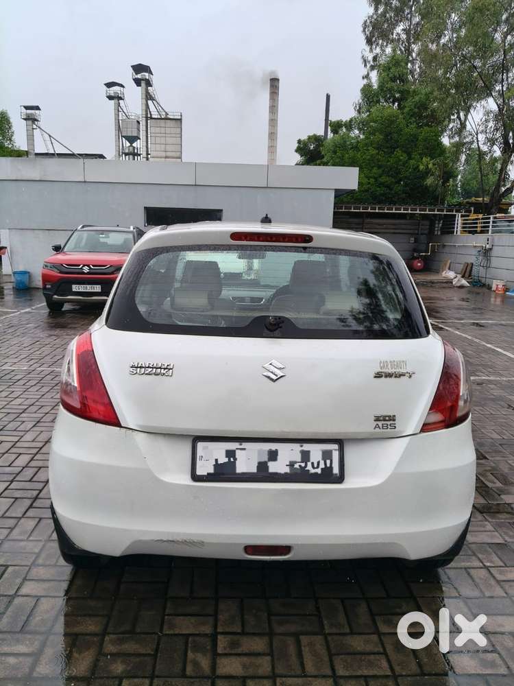 Maruti Suzuki Swift Diesel 2013
