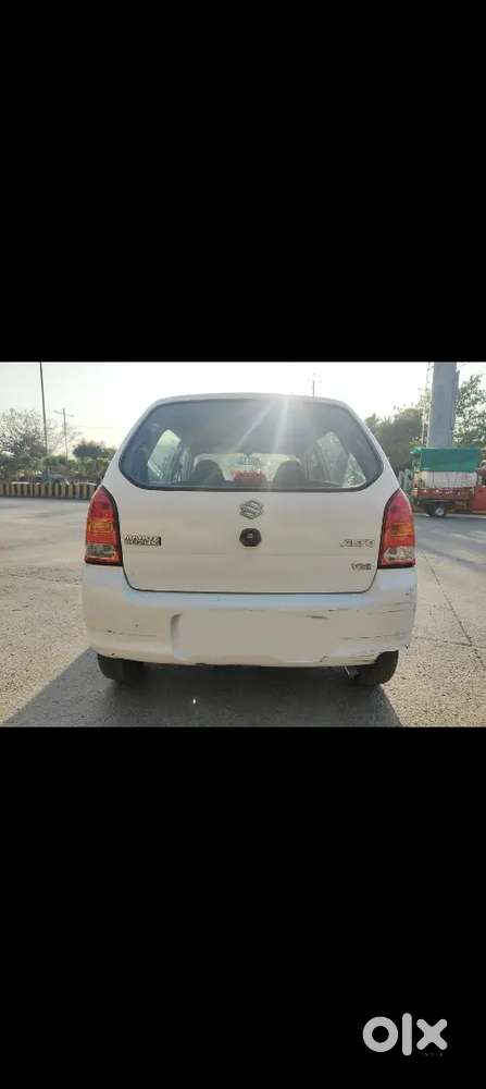 New Car Li H Bas Is Liye Bechna H Baki Gadi Me Koi Dikkat Nhi Hai
