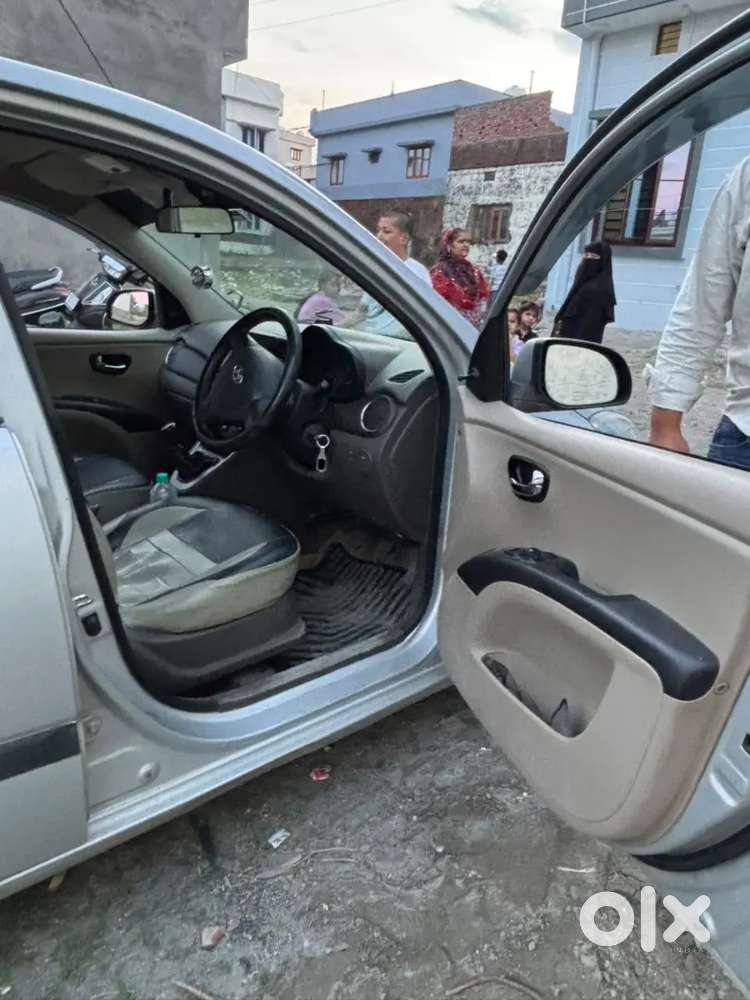 Hyundai I10 2017 Petrol 65000 Km Driven