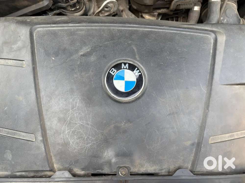 Bmw 320i 2010  White Beast