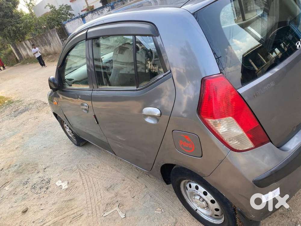 Hyundai Aura 2008 Car