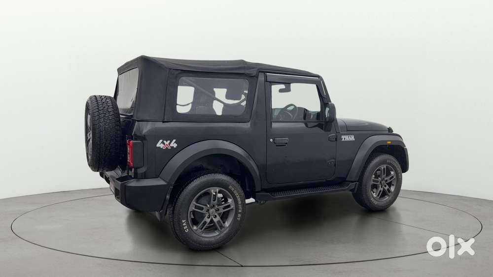 Mahindra Thar Lx 4-str Convertible At, 2022, Petrol