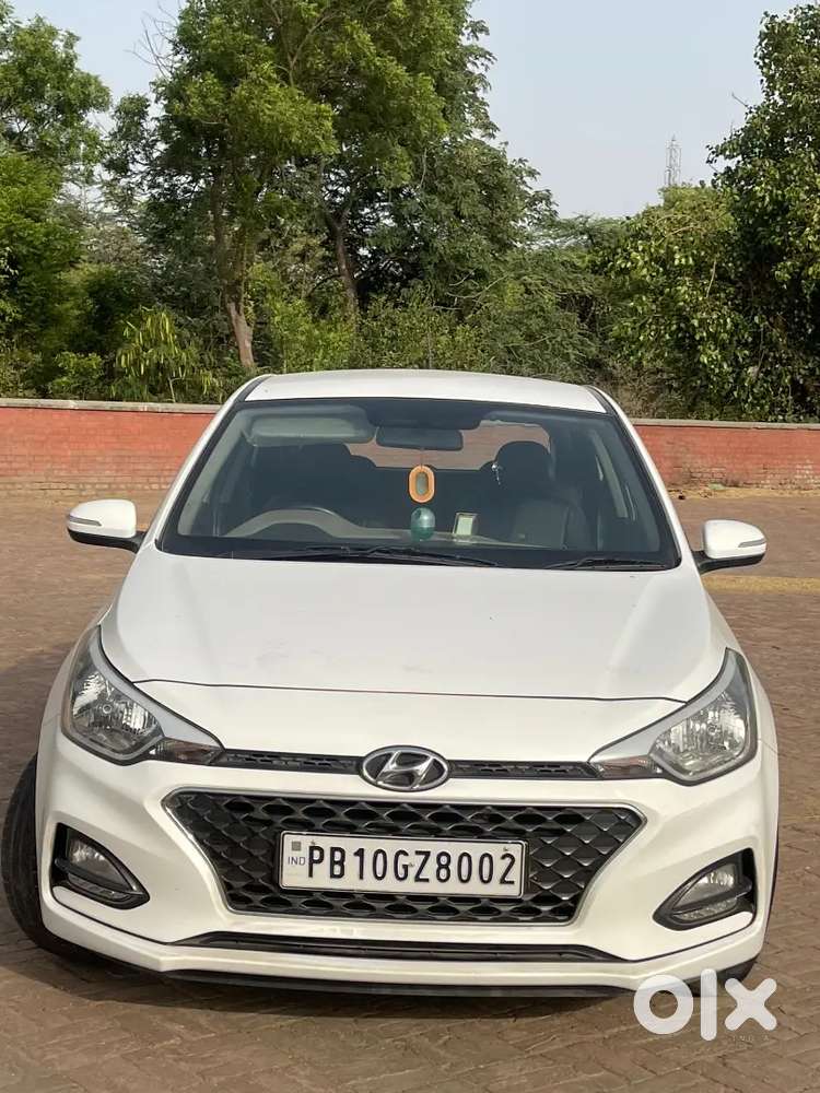 Hyundai I20 2019 Petrol 40500 Km Driven Original