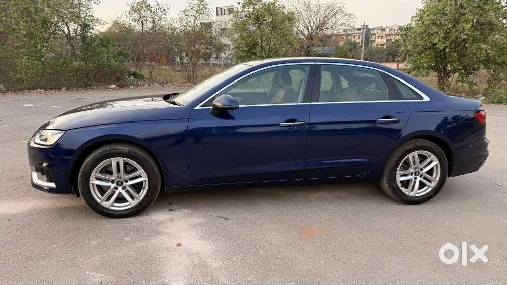 Audi A4 35 Tfsi Premium + Sunroof, 2021, Petrol