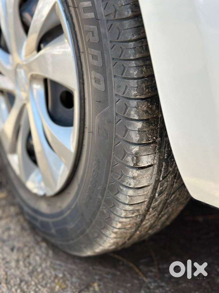 Maruti Suzuki Swift Vxi + Manual, 2022, Petrol