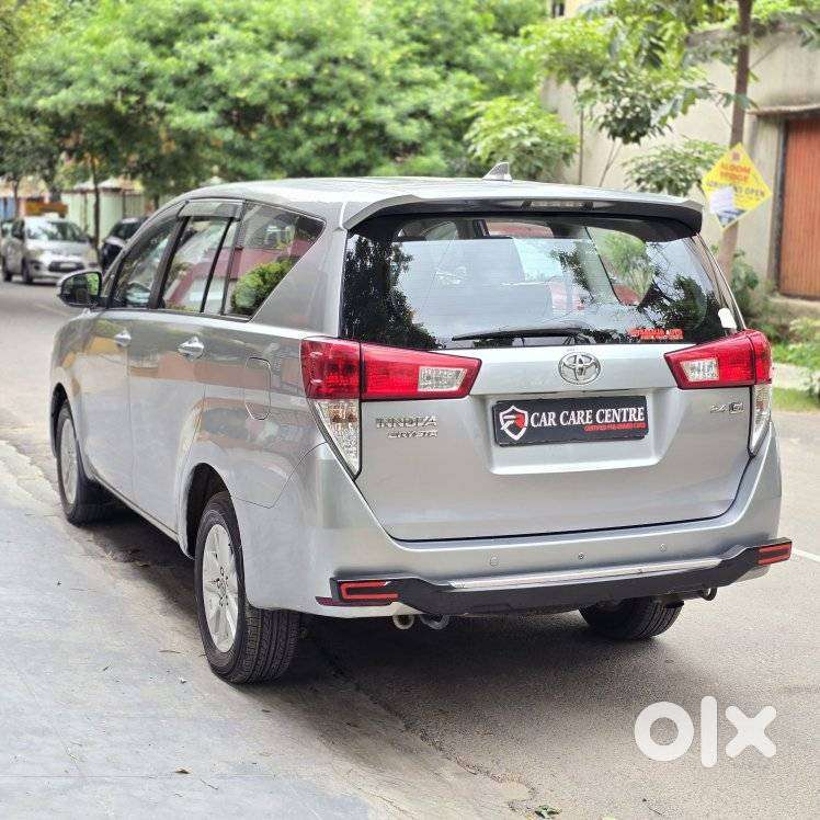 Toyota Innova Crysta 2.4 Gx Mt, 2017, Diesel