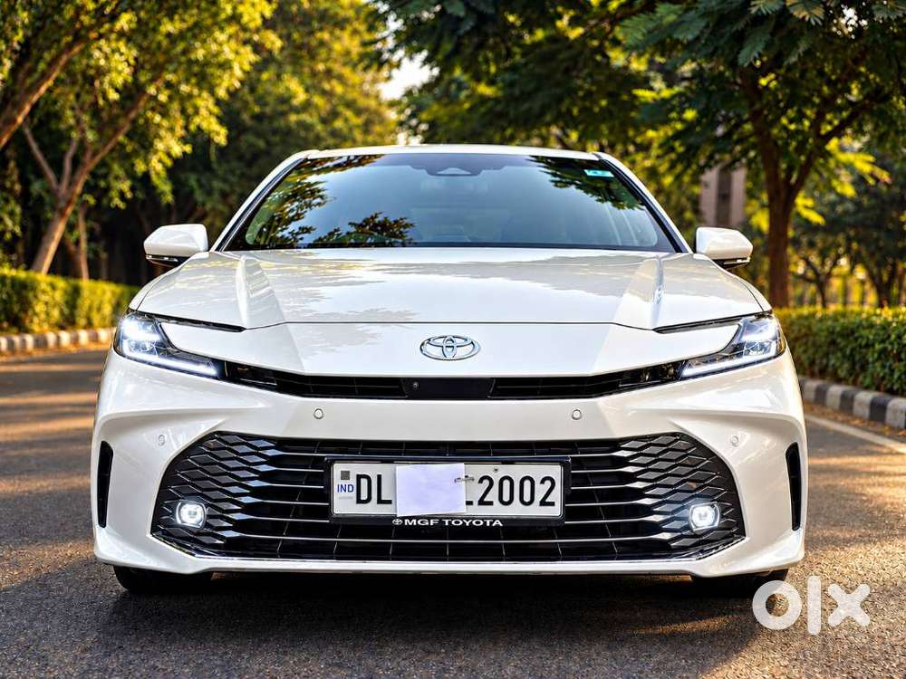Toyota Camry 2.5 Hybrid, 2025, Petrol