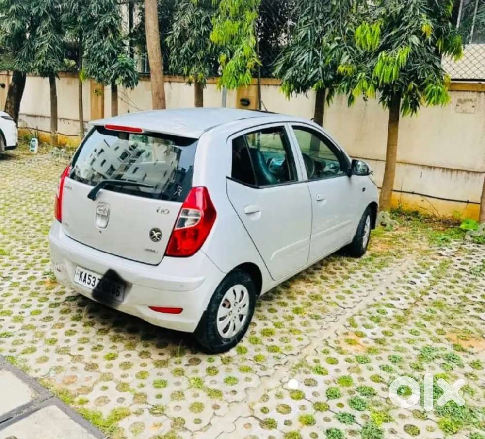 Hyundai I10 Asta 2011 With Sunroof