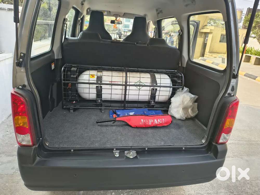 Maruti Suzuki Eeco 2025 Cng & Hybrids 4030 Km Driven