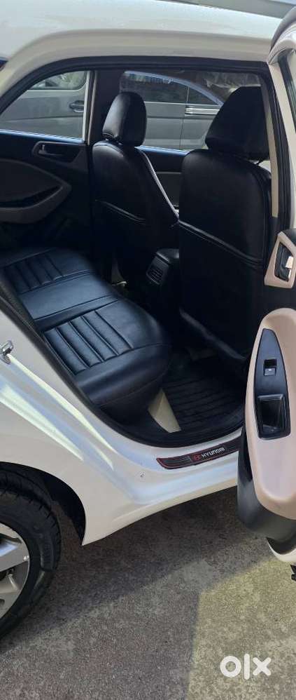 Hyundai I20 Asta (o) 1.2 Mt, 2017, Petrol
