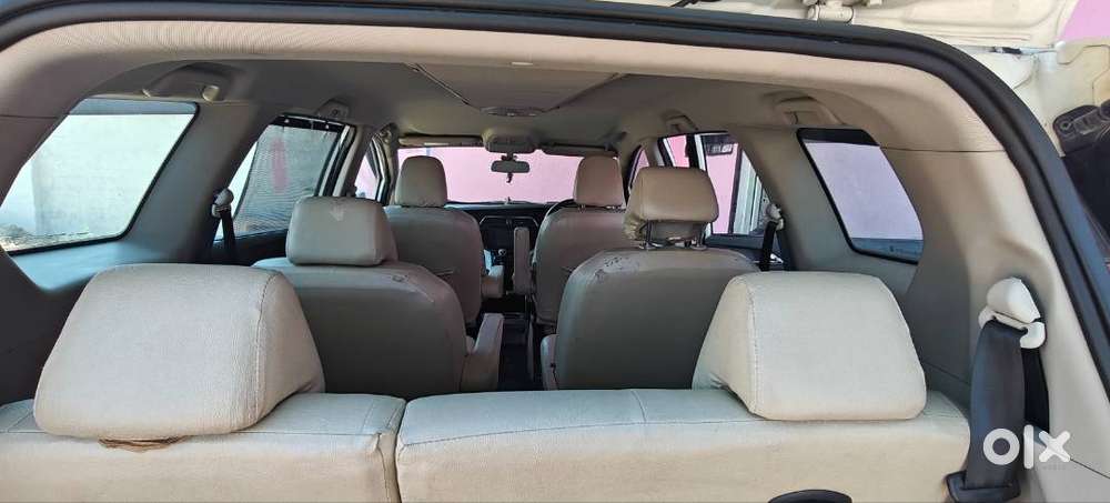 Mahindra Marrazo Desiel M8 Variant