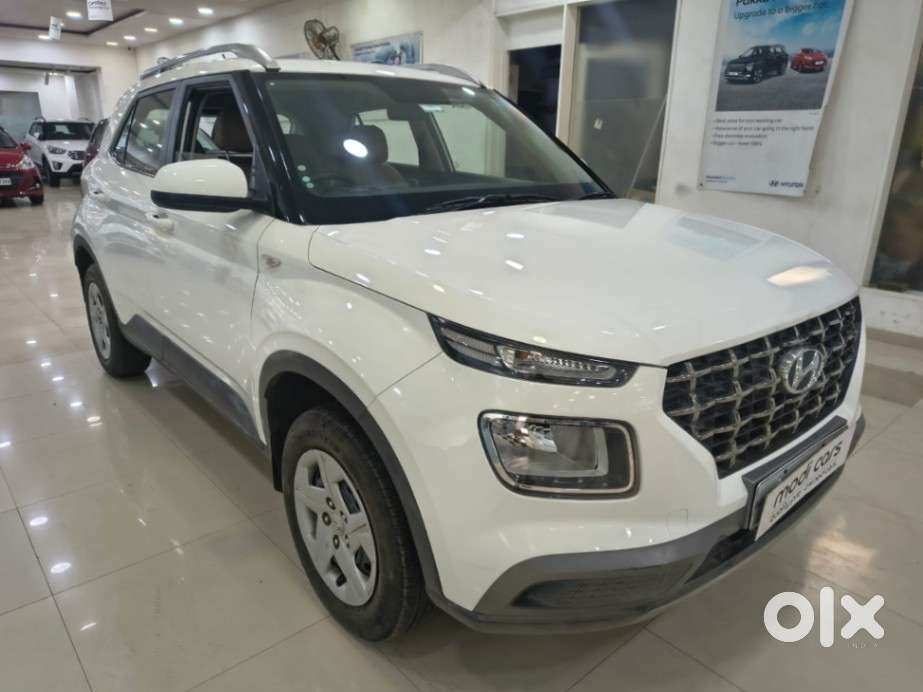 Hyundai Venue S 1.2 Petrol, 2019, Petrol