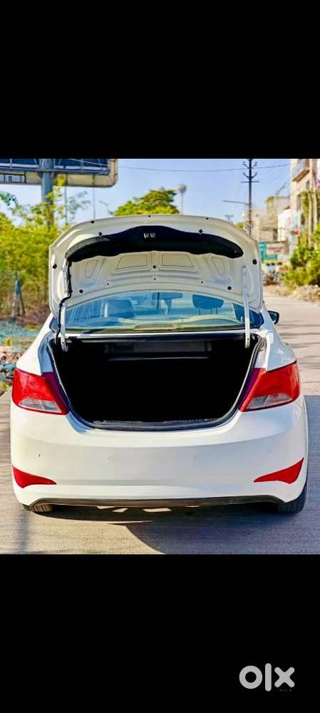 Hyundai Verna, 2015, Diesel