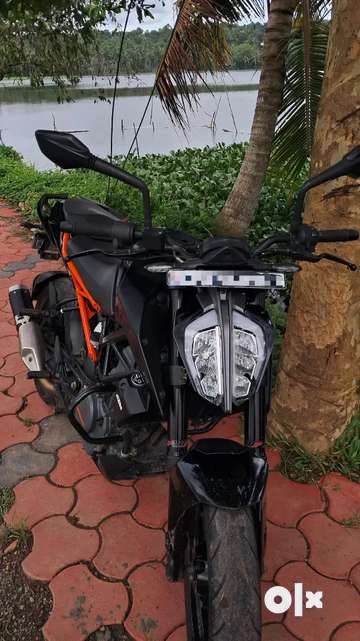 Duke 250 bs4 price hotsell