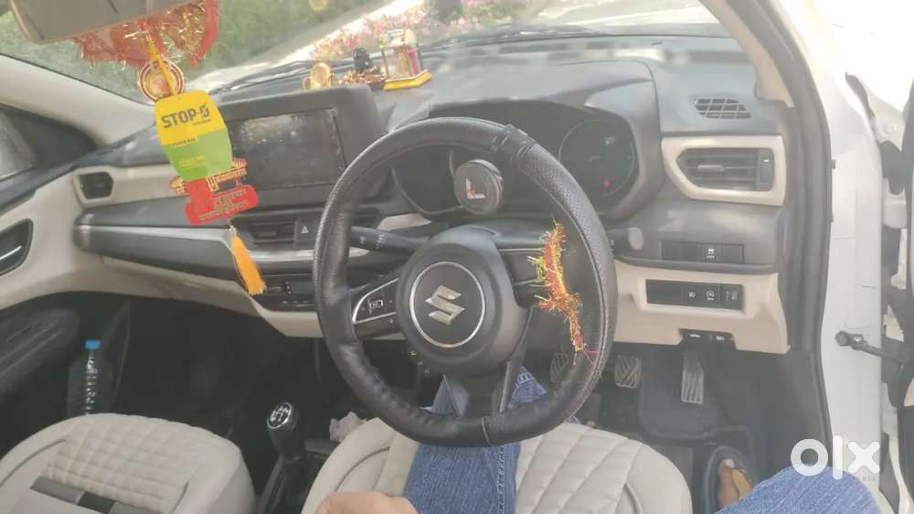 Maruti Suzuki Dzire 17 Petrol