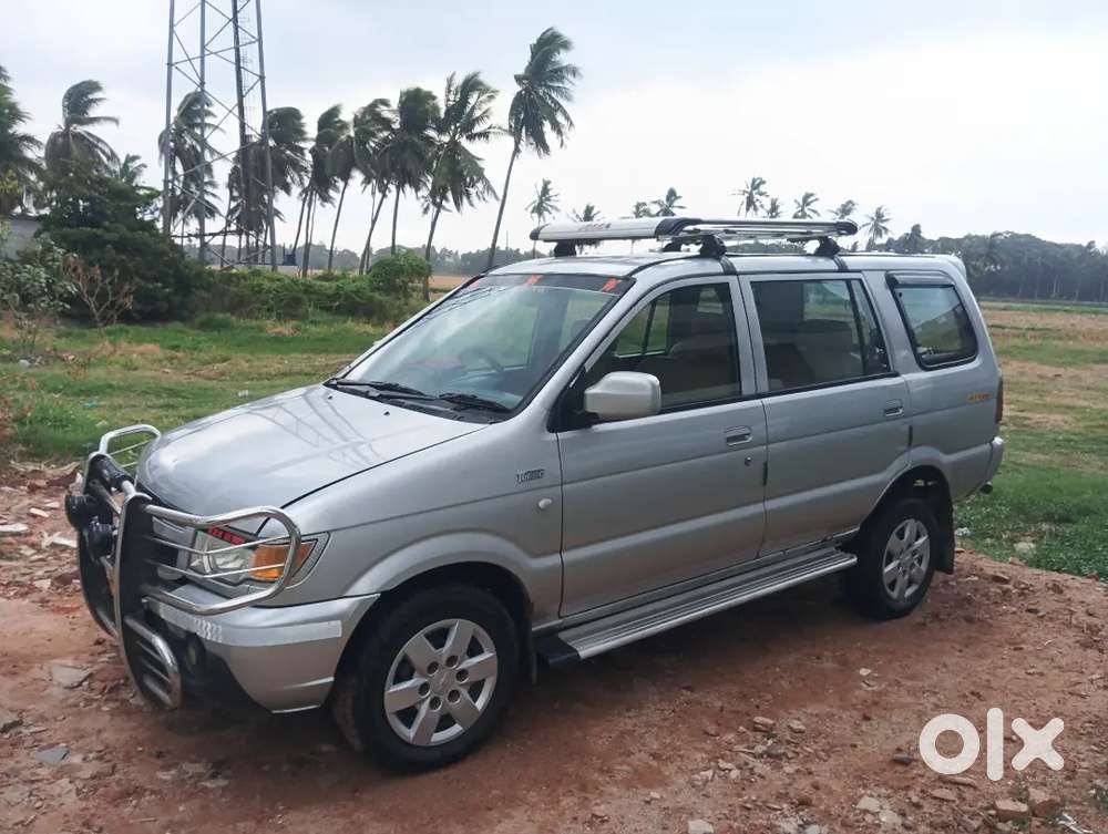 Chevrolet Tavera 2015 Suv