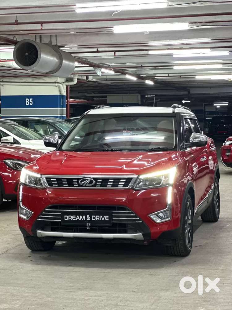 Mahindra Xuv300 W8 Option Dual Tone, 2021, Petrol