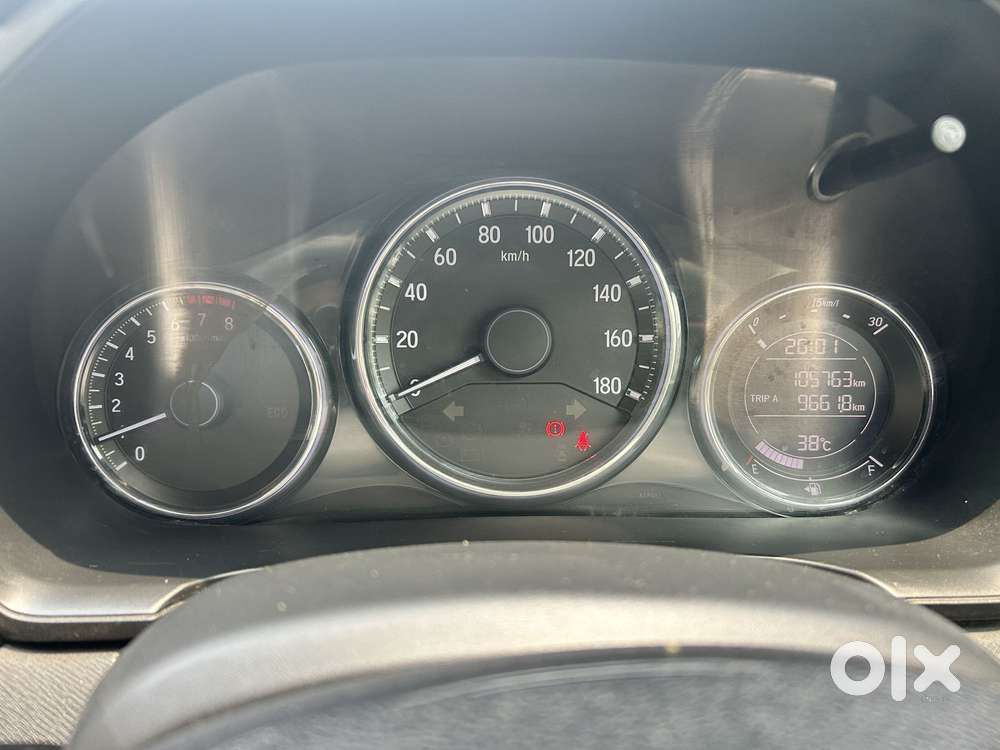 Honda Br-v I-vtec V Mt, 2016, Petrol