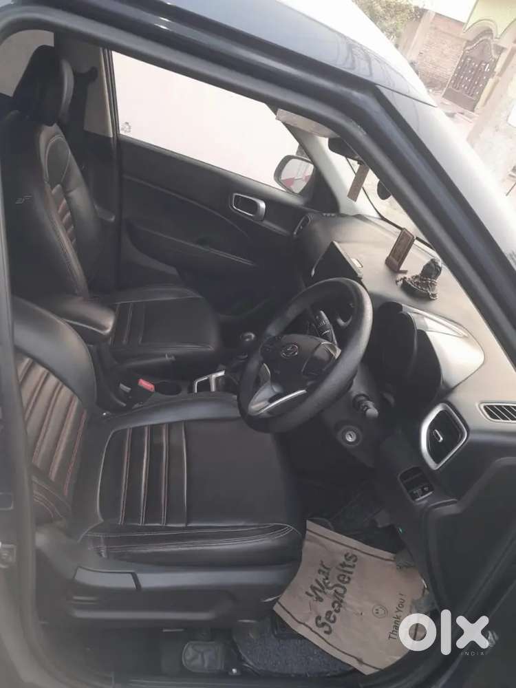 Hyundai Venue Petrol 2021