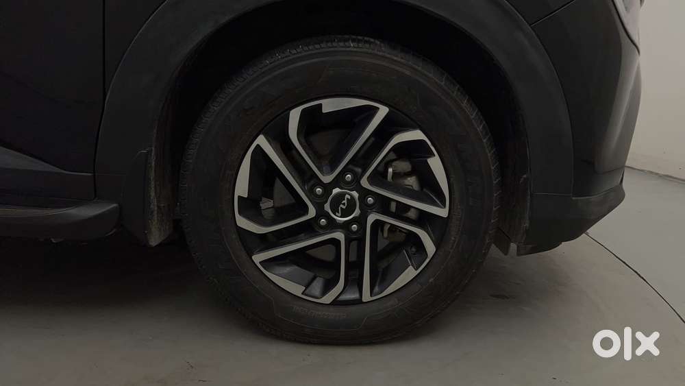 Kia Carens 1.4 Prestige Plus Turbo 7 Str, 2022, Petrol