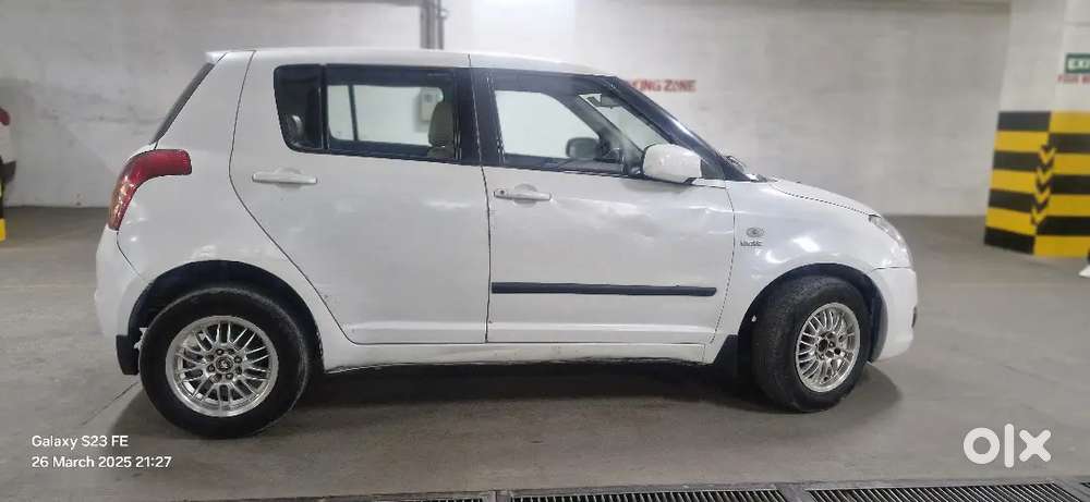 Maruti Swift Petrol 2009