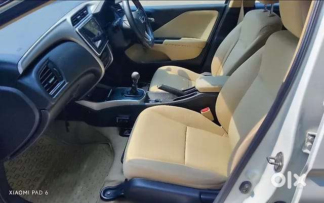 Honda City I-vtec V, 2017, Petrol