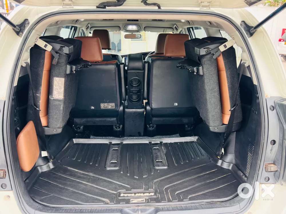 Toyota Innova Crysta 2.8 Zx At 7 Seater, 2018, Diesel