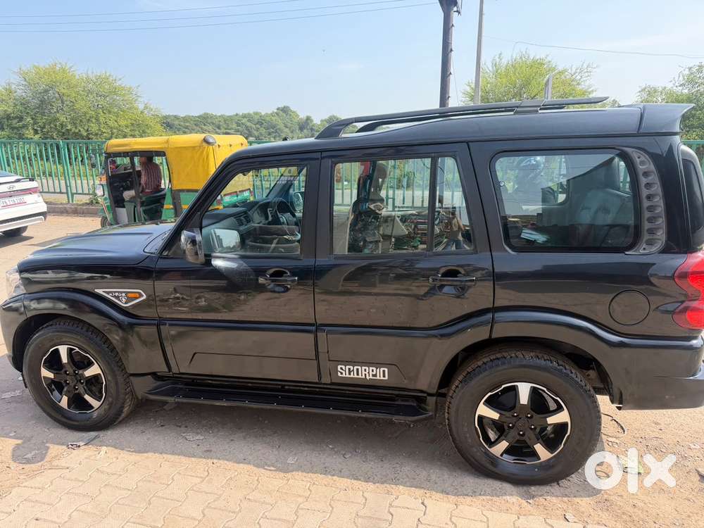 Mahindra Scorpio Diesel 2017