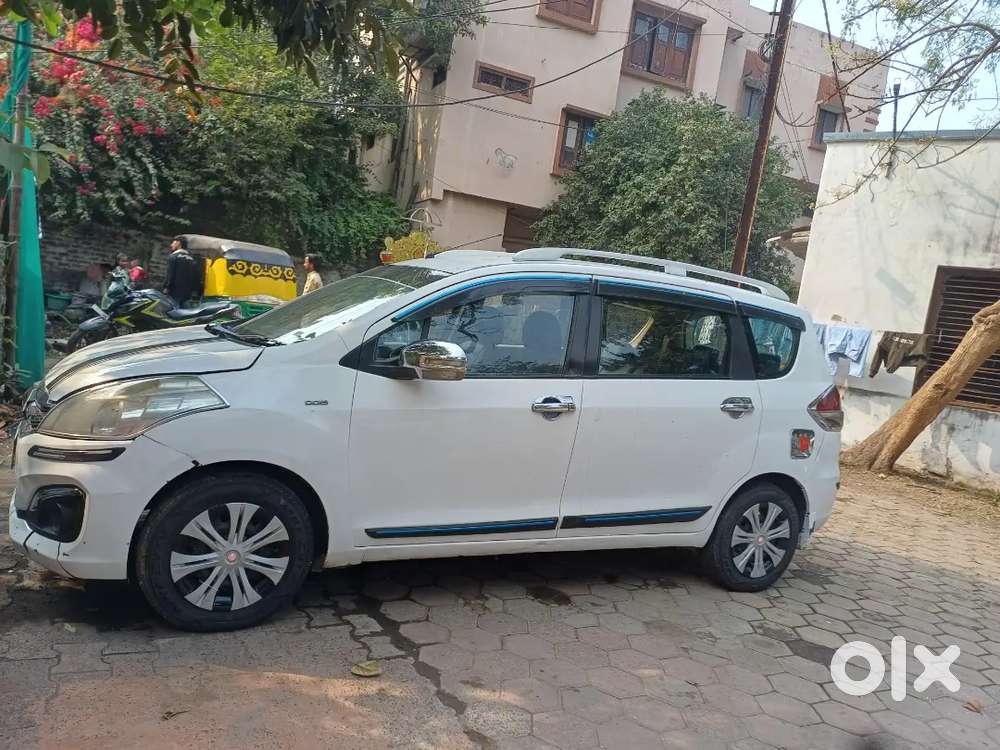 Maruti Suzuki Ertiga 2014 Diesel 90000 Km Driven