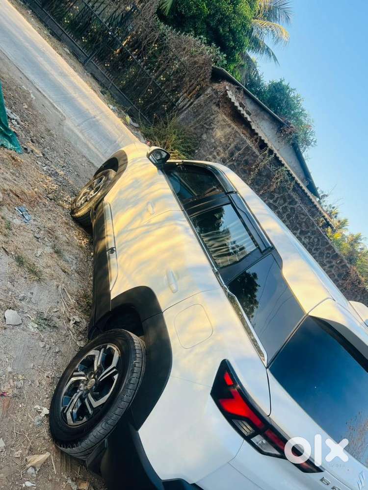 Maruti Suzuki Brezza 2023 Cng & Hybrids Well Maintained