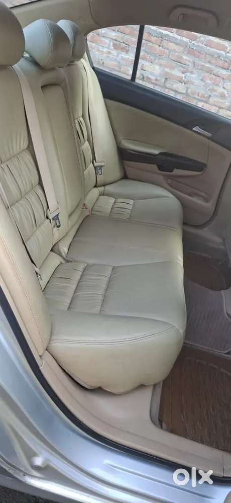 Malook Gadi Hai Urgent Sale