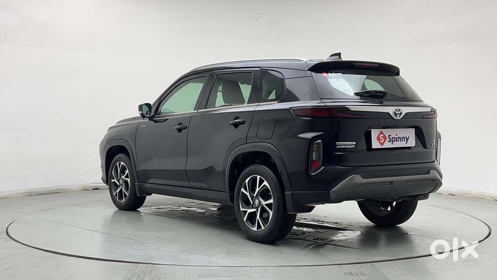 Toyota Urban Cruiser Hyryder 1.5 V Hybrid, 2025, Cng & Hybrids