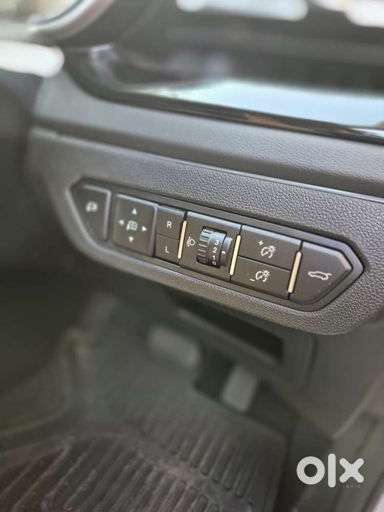 Mg Hector Sharp Pro 1.5 Turbo Cvt, 2025, Petrol