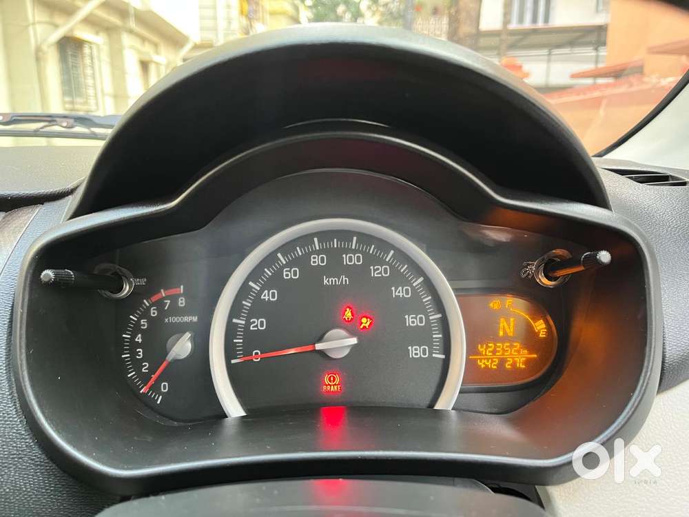 Maruti Suzuki Celerio Zxi Optional Amt Bsiv, 2018, Petrol