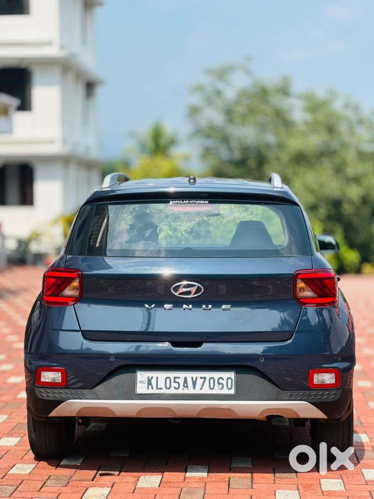 Hyundai Venue 1.2 S Plus, 2020, Petrol