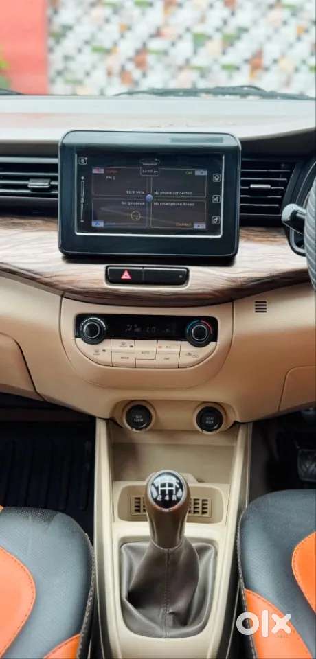 Maruti Suzuki Ertiga Zxi Plus Petrol, 2018, Petrol