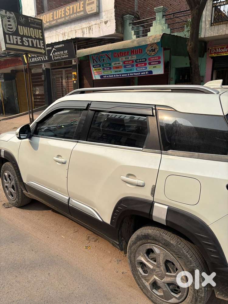 Maruti Brezza Lxi S-cng 2024