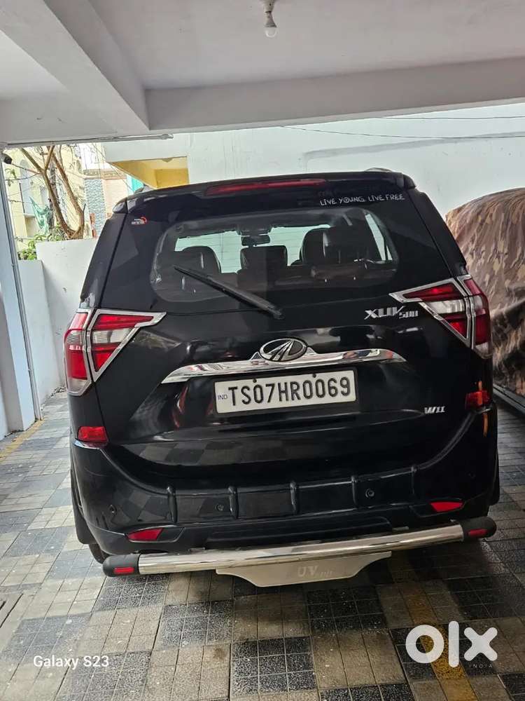 Mahindra Xuv500 2021