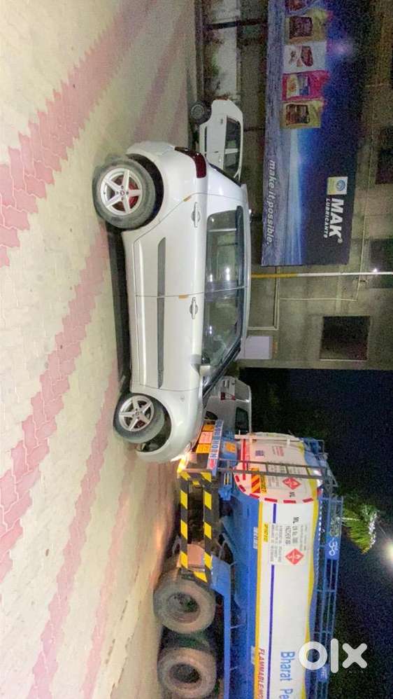Maruti Suzuki Swift 2010 Petrol 98000 Km Driven