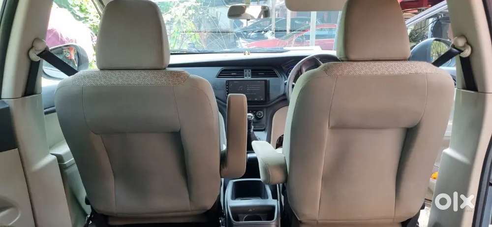Mahindra Marazzo Diesel 2019 Manual