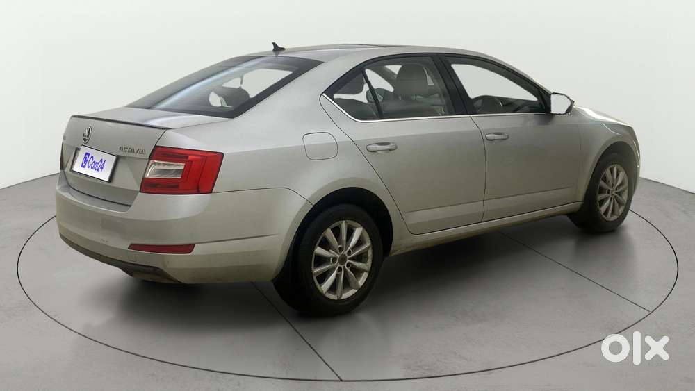 Skoda Octavia 1.8 Tsi Style Plus At, 2016, Petrol