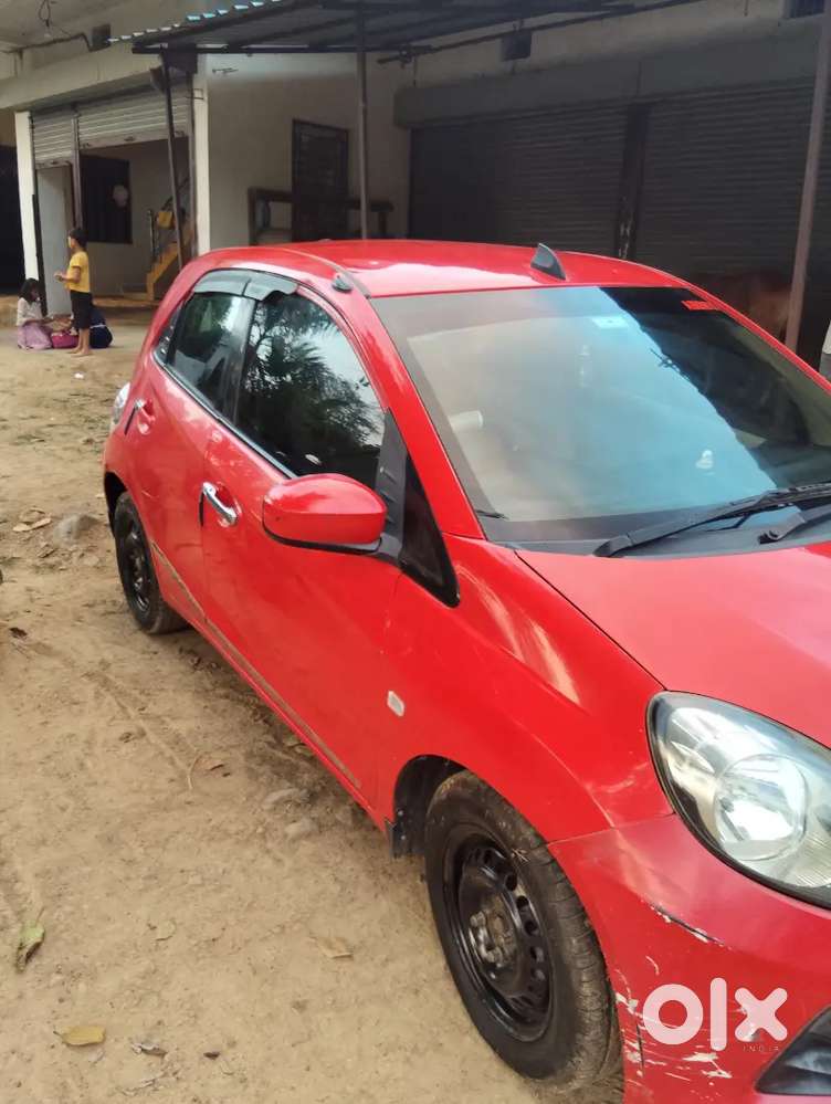 Honda Brio 2012 Petrol Well Maintained
